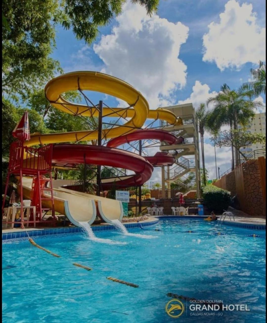 Golden Dolphin Grand Hotel Caldas Novas Exteriör bild
